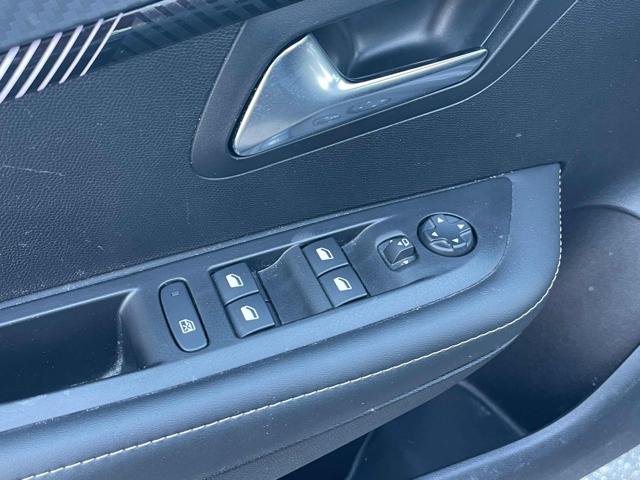 PEUGEOT 208 usata 22