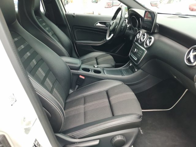 MERCEDES-BENZ A 180 usata, con Climatizzatore