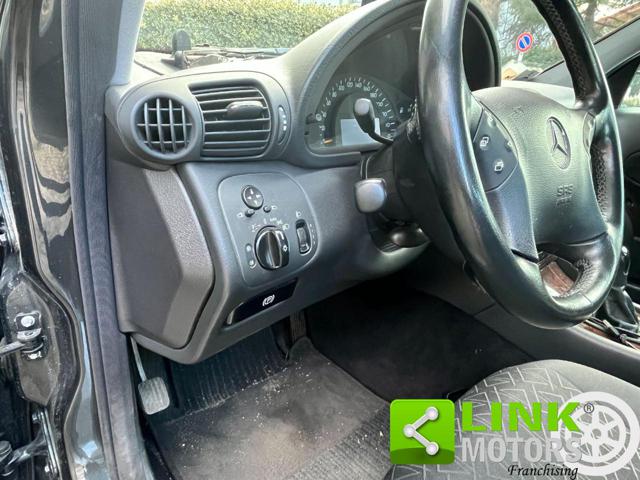 MERCEDES-BENZ C 200 usata, con Specchietti laterali elettrici