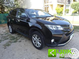TOYOTA RAV 4 usata, con Autoradio