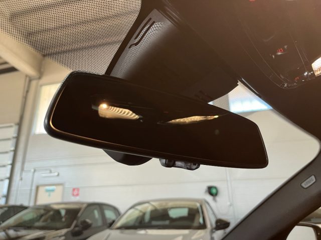 BMW 320 usata, con Sedili sportivi