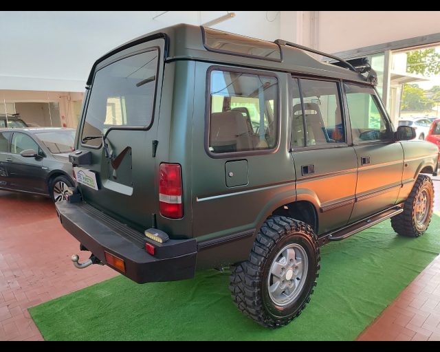 LAND ROVER Discovery usata, con Sedile posteriore sdoppiato