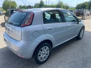 FIAT Punto usata, con Autoradio