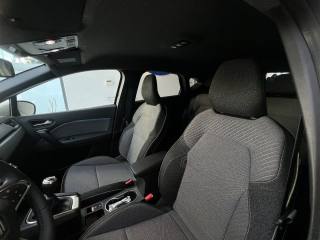 RENAULT Captur usata, con Volante in pelle