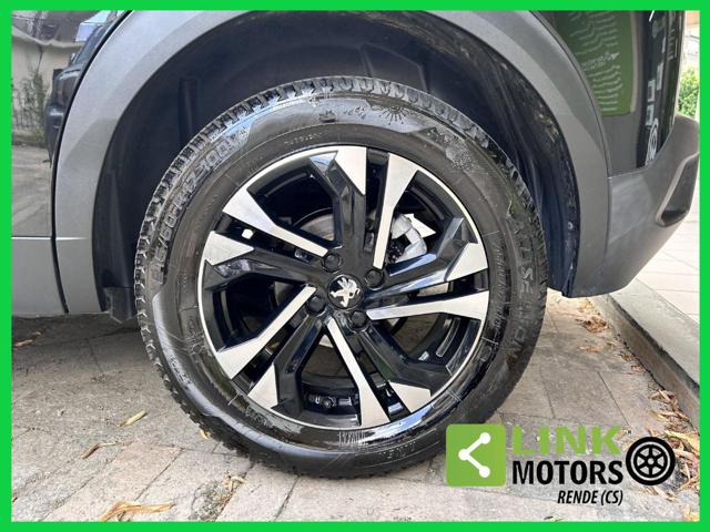 PEUGEOT 2008 usata, con Park Distance Control