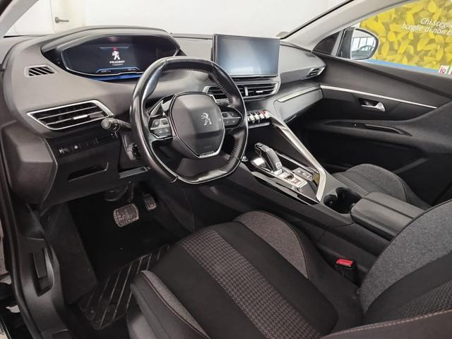 PEUGEOT 3008 usata, con Autoradio