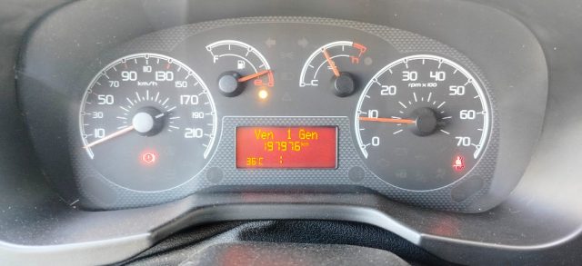 FIAT Fiorino usata 8