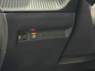 PEUGEOT 2008 usata 21