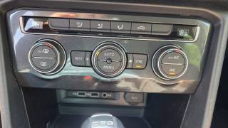 VOLKSWAGEN Tiguan usata, con Volante multifunzione