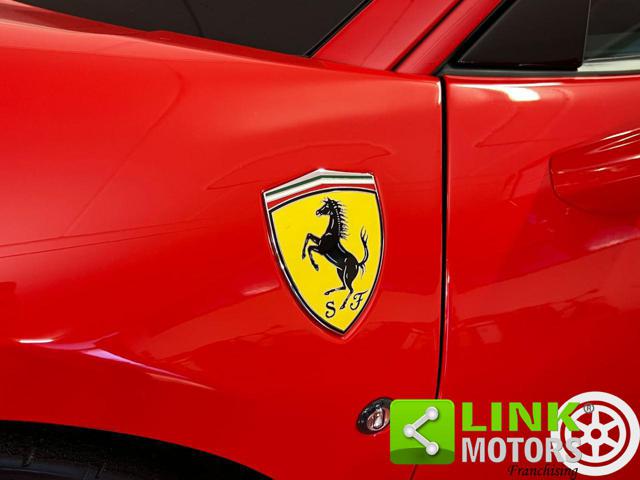 FERRARI F8 usata, con Volante multifunzione