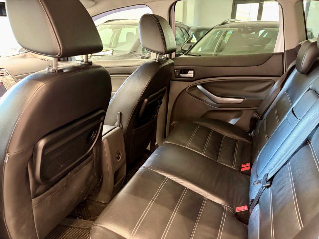FORD Kuga usata, con Autoradio