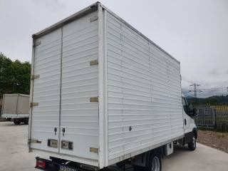 IVECO Daily usata, con Autoradio