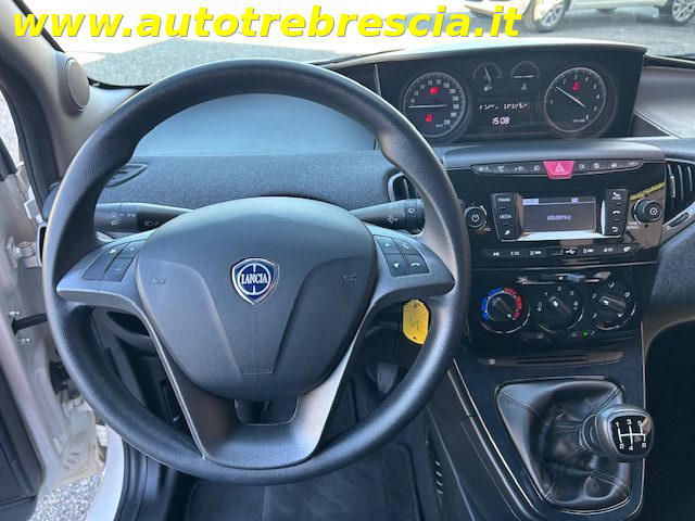 LANCIA Ypsilon usata, con Autoradio digitale