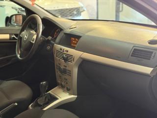 OPEL Astra usata 16