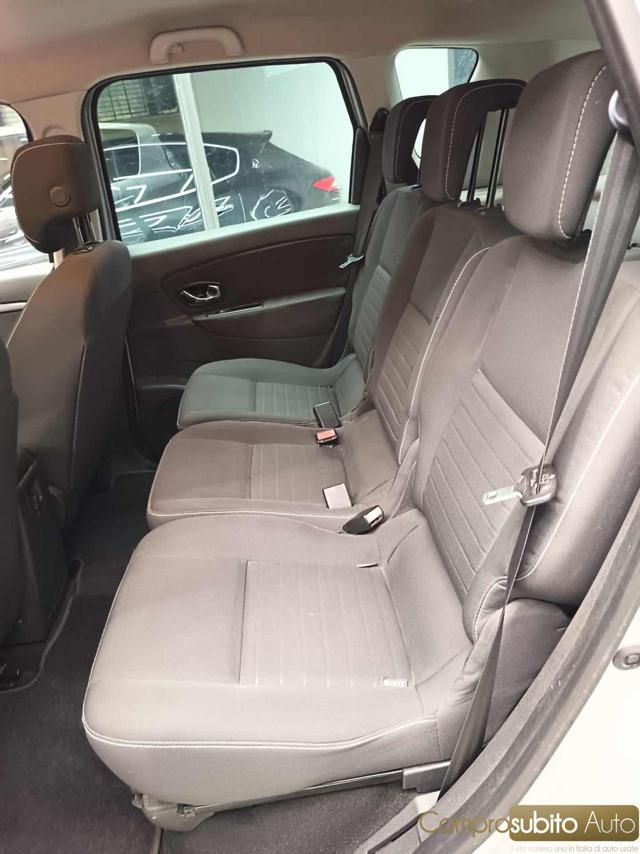 RENAULT Scenic usata 34