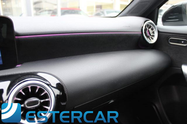 MERCEDES-BENZ A 200 usata, con Luci diurne