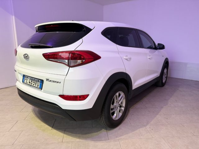 HYUNDAI Tucson usata 11