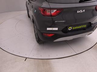 KIA Stonic usata, con Autoradio digitale