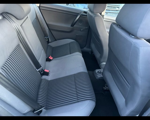 VOLKSWAGEN Polo usata, con Sedile posteriore sdoppiato