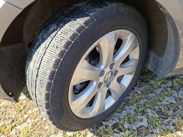 OPEL Meriva usata, con Vetri oscurati