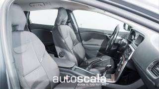 VOLVO V40 Cross Country usata, con Climatizzatore