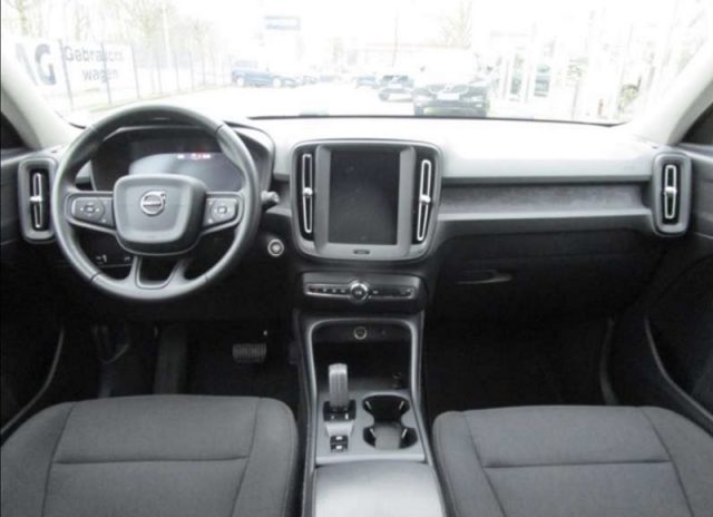 VOLVO XC40 usata, con Chiusura centralizzata