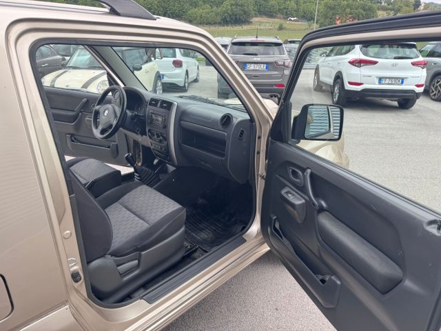 SUZUKI Jimny usata, con Interni in pelle