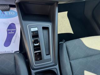 VOLKSWAGEN Golf usata, con Controllo automatico clima