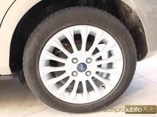 FORD B-Max usata, con Specchietti laterali elettrici