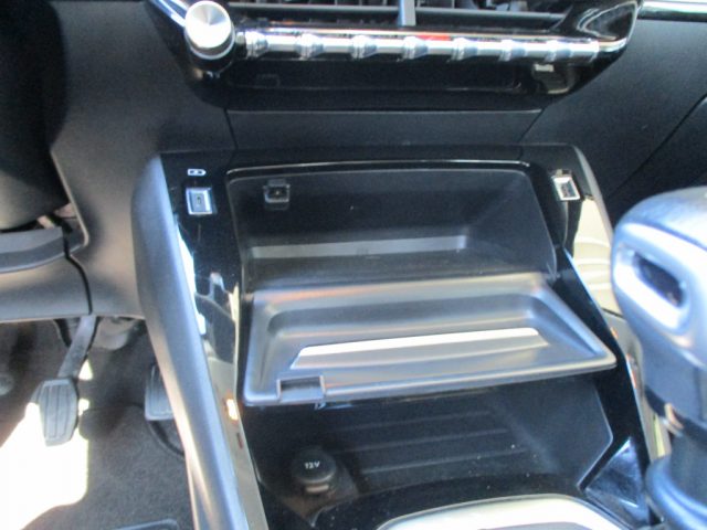 PEUGEOT 208 usata, con Cronologia tagliandi