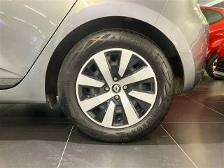 RENAULT Clio usata, con Climatizzatore