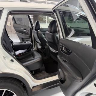 NISSAN X-Trail usata, con Riconoscimento dei segnali stradali
