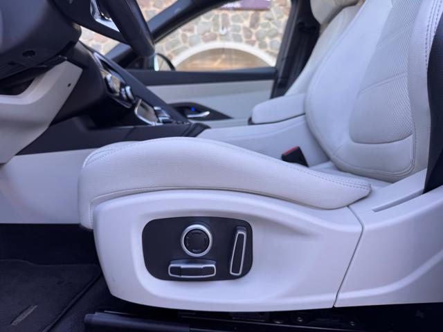JAGUAR E-Pace usata, con Bluetooth