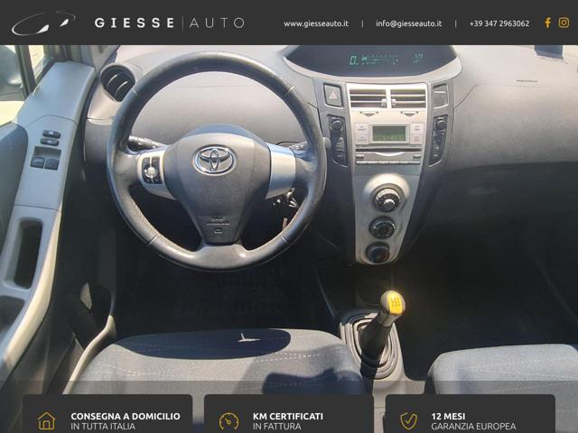TOYOTA Yaris usata 18