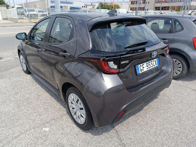 TOYOTA Yaris usata, con Alzacristalli elettrici