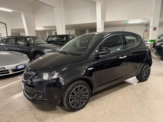 LANCIA Ypsilon usata, con Airbag