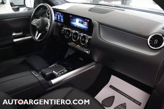 MERCEDES-BENZ GLA 200 usata, con Fari LED