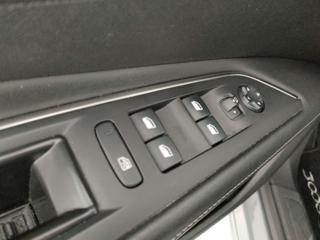 PEUGEOT 3008 usata, con Sistema di navigazione