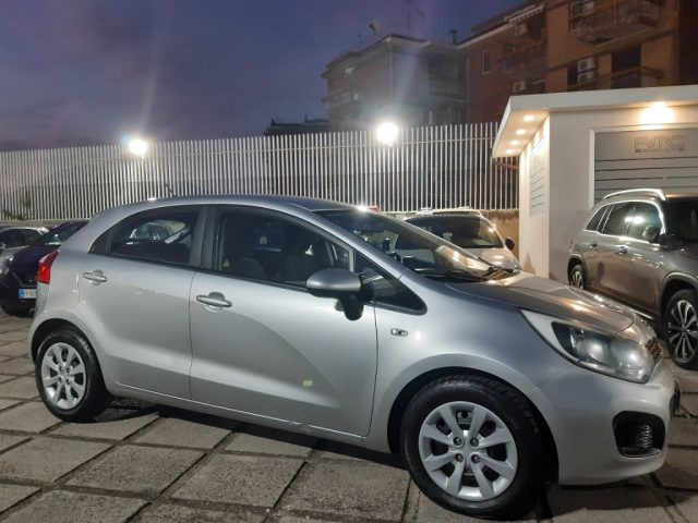KIA Rio usata, con Airbag laterali