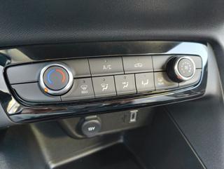 OPEL Corsa usata, con Climatizzatore