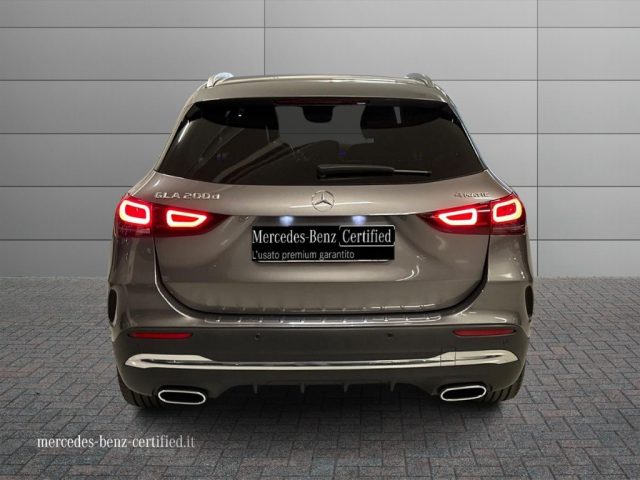 MERCEDES-BENZ GLA 200 usata, con Airbag Passeggero