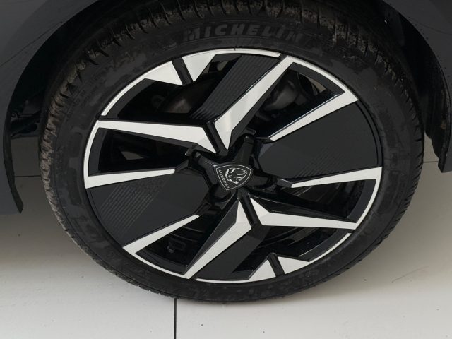 PEUGEOT 208 usata, con Isofix