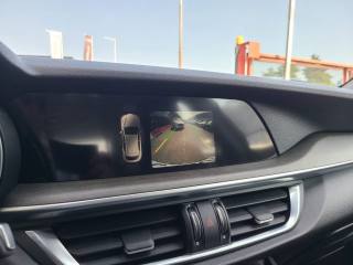 ALFA ROMEO Stelvio usata, con Controllo trazione