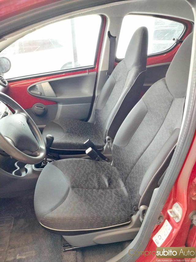 PEUGEOT 107 usata, con ESP