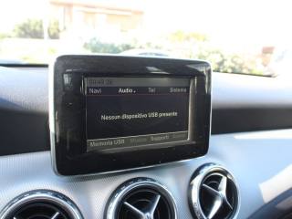 MERCEDES-BENZ GLA 180 usata, con Monitoraggio pressione pneumatici