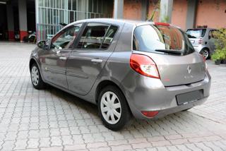 RENAULT Clio usata, con Autoradio