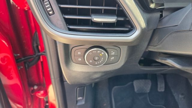 FORD Tourneo Courier usata, con Sistema di navigazione