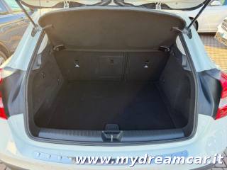 MERCEDES-BENZ GLA 180 usata, con Specchietti laterali elettrici