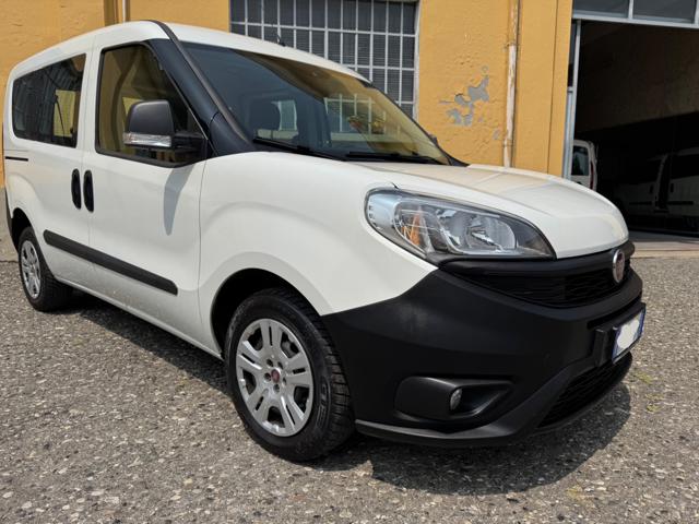 FIAT Doblo usata, con Airbag laterali