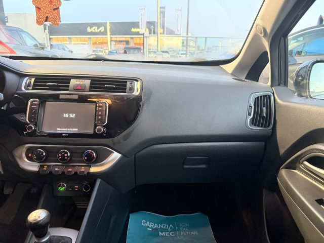 KIA Rio usata 21
